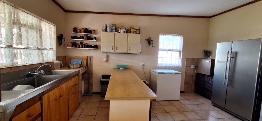 4 Bedroom Property for Sale in Albertinia Western Cape